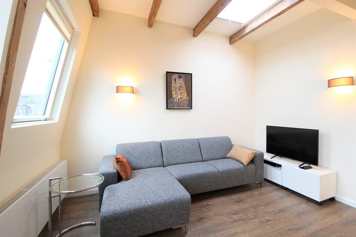 Foto 5 van Derde Helmersstraat 19-3