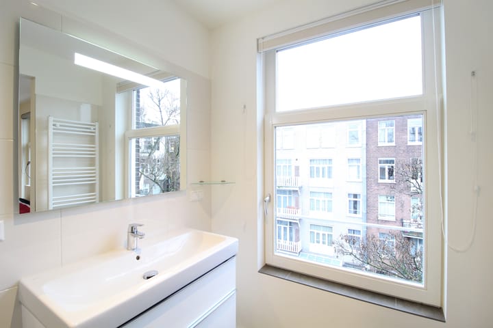 Foto 16 van Derde Helmersstraat 19-3