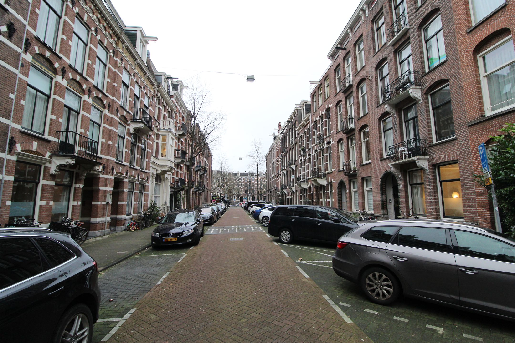 Photo 21 of Derde Helmersstraat 19-3