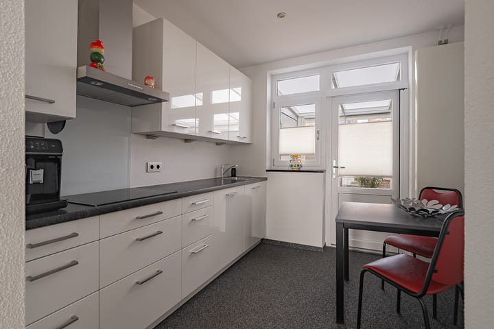 Foto 6 van Vasstraat 43