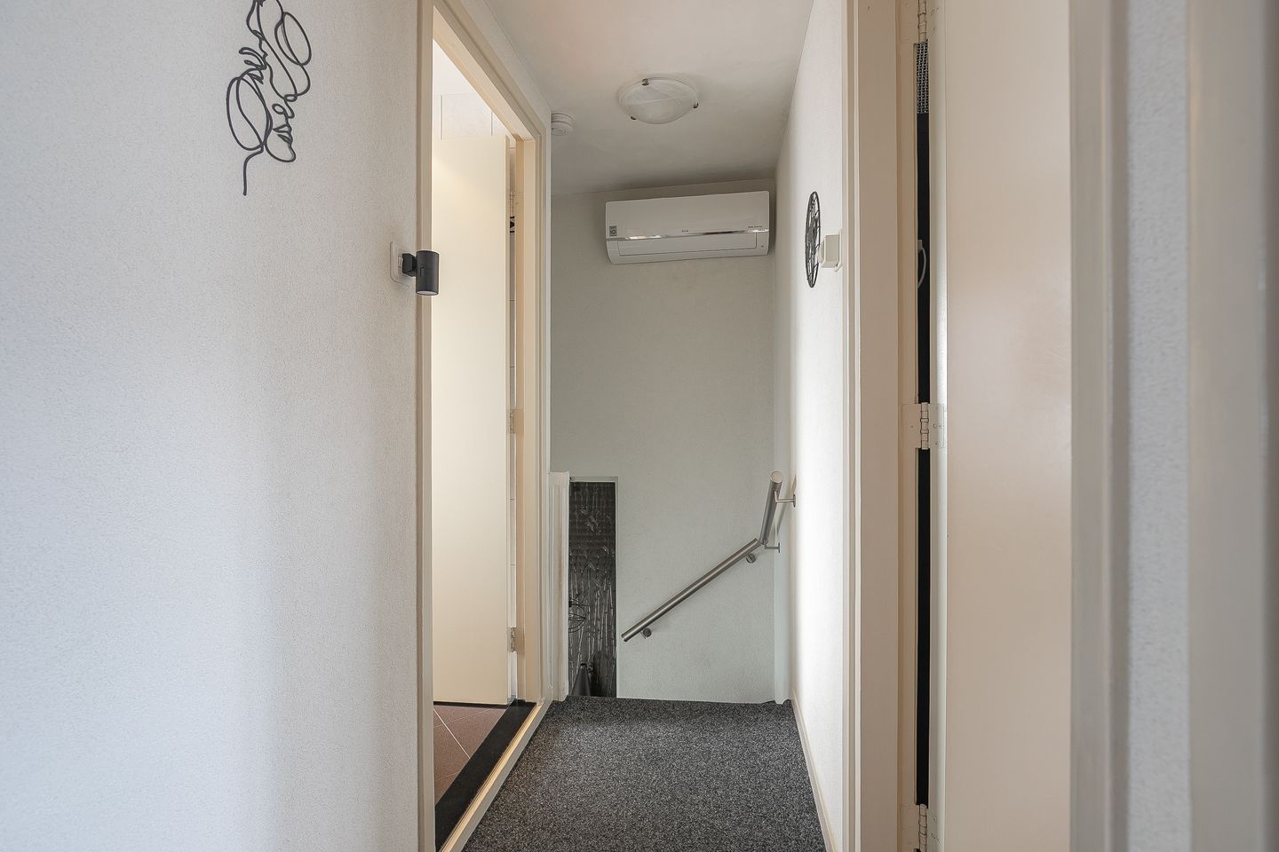Photo 14 of Vasstraat 43