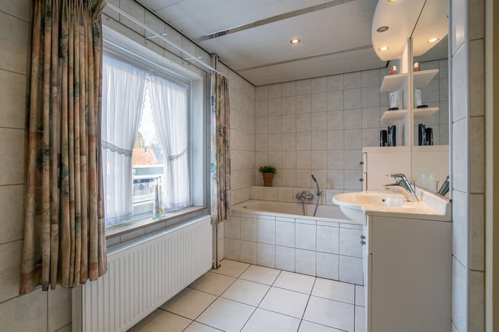 Foto 23 van Waarderweg 2