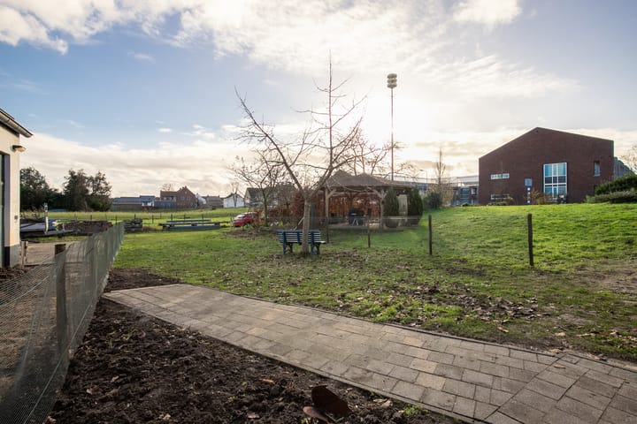 Foto 64 van Waarderweg 2