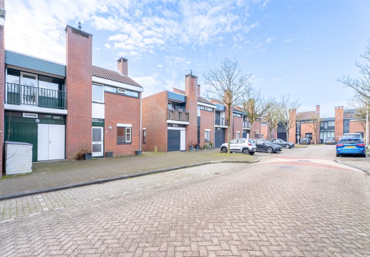 Foto 9 van Esdoornlaan 14