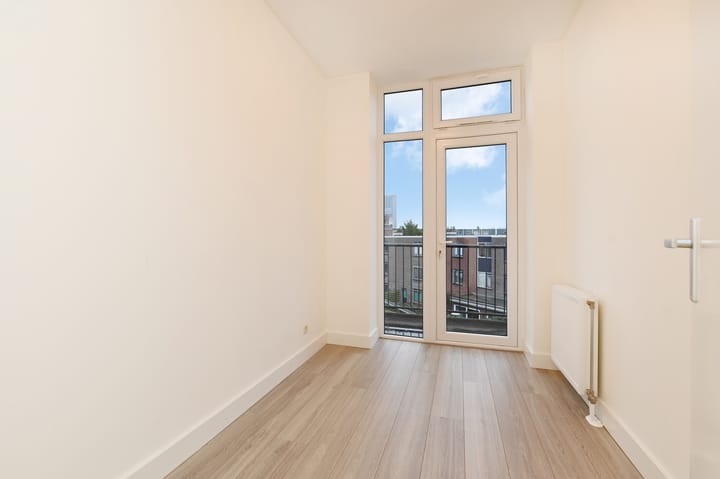 Foto 14 van Volkerakstraat 21