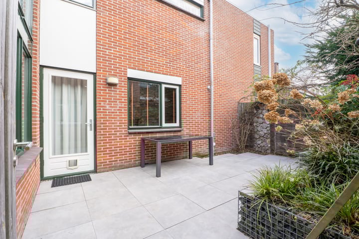 Foto 22 van Esdoornlaan 14