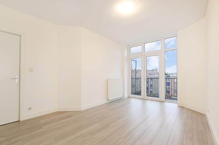 Foto 16 van Volkerakstraat 21