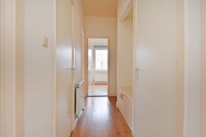 Photo 5 of Minckelersstraat 31