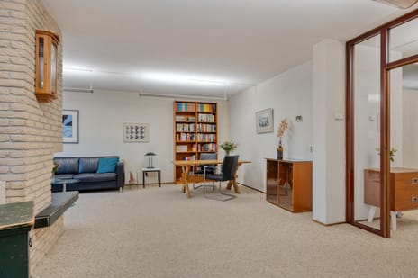 Logger 227 tertiary image