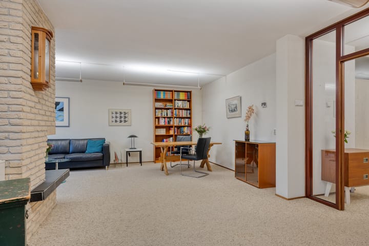 Photo 3 of Logger 227