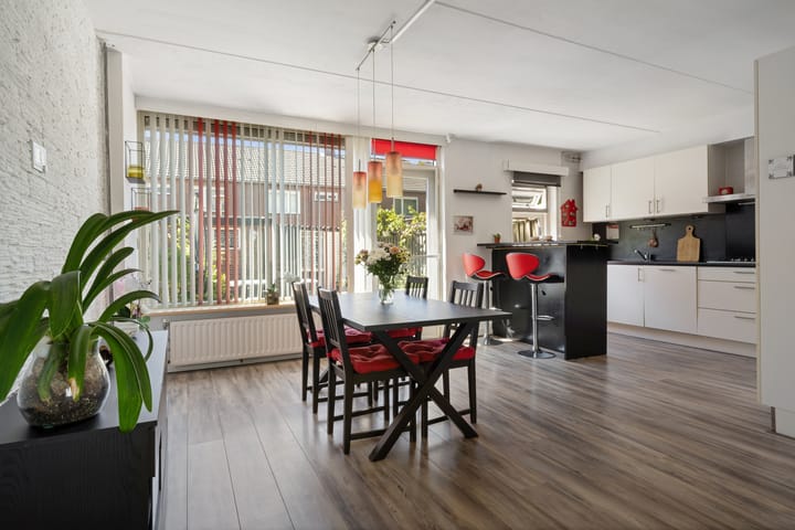 Photo 2 of Duiventoren 88