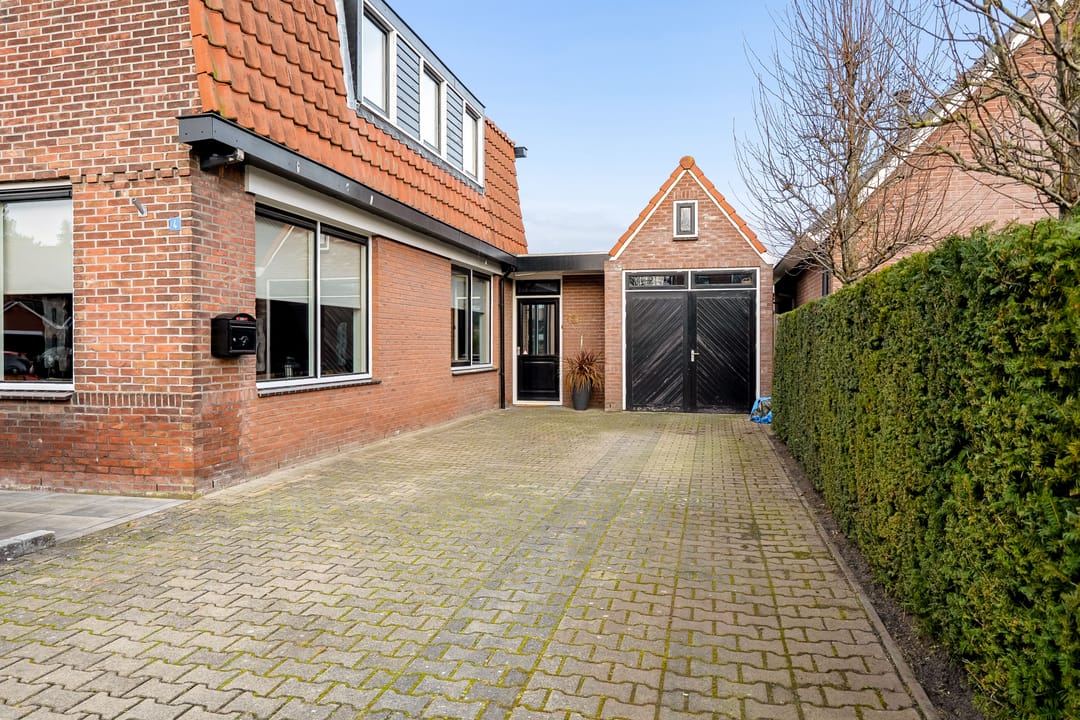 Foto 7 van Burgemeester van Heeckerenstraat 4