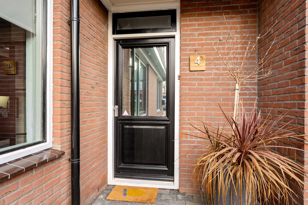 Foto 8 van Burgemeester van Heeckerenstraat 4