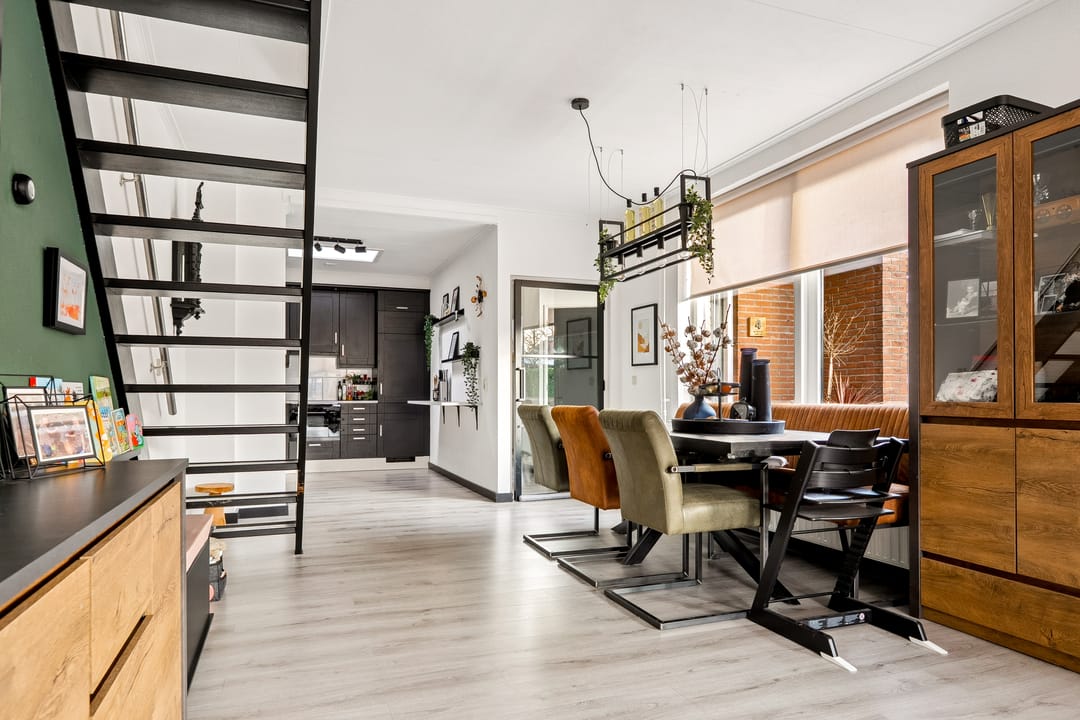 Foto 13 van Burgemeester van Heeckerenstraat 4