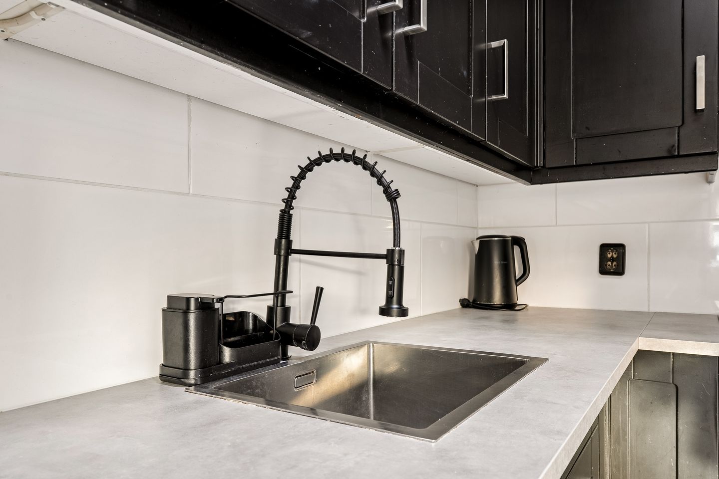 Foto 19 van Burgemeester van Heeckerenstraat 4