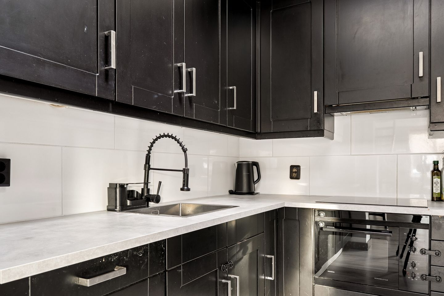 Foto 20 van Burgemeester van Heeckerenstraat 4