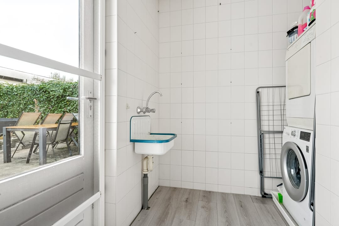 Foto 37 van Burgemeester van Heeckerenstraat 4