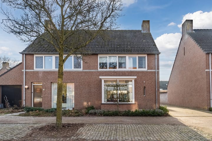 Foto 2 van Den Dries 4