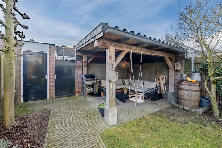 Foto 40 van Den Dries 4