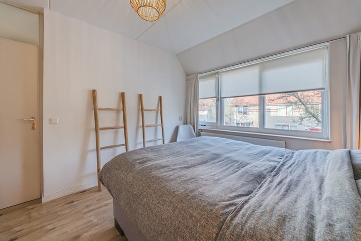 Foto 23 van Den Dries 4