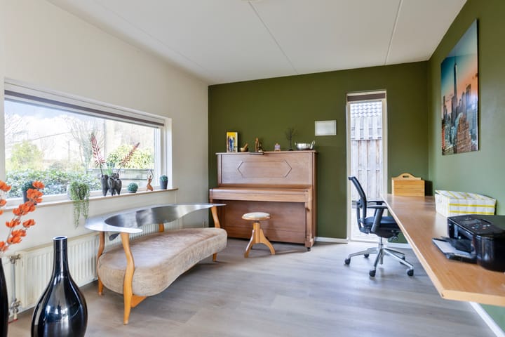 Foto 7 van Weegbree 31