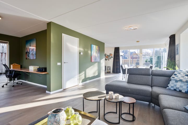 Foto 9 van Weegbree 31