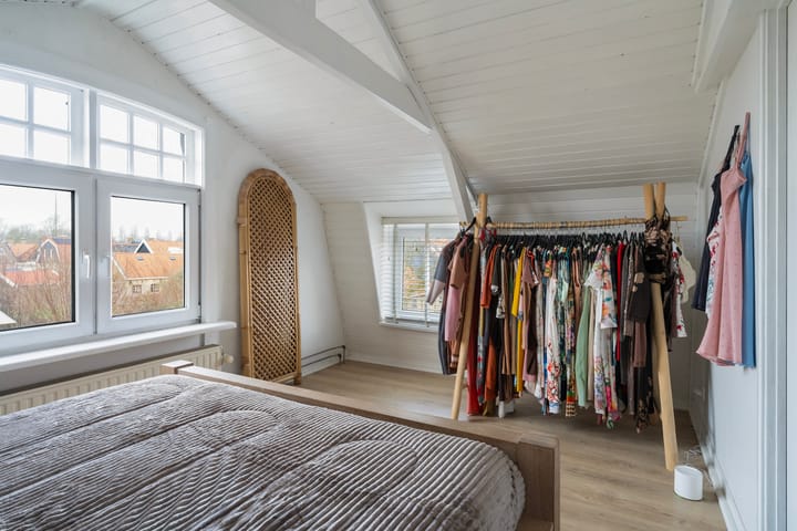 Photo 22 of Burgemeester Albertsstraat 18