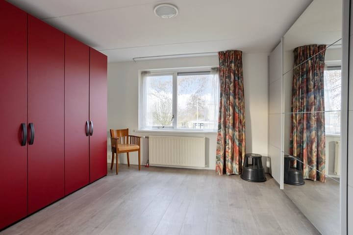 Foto 33 van Weegbree 31