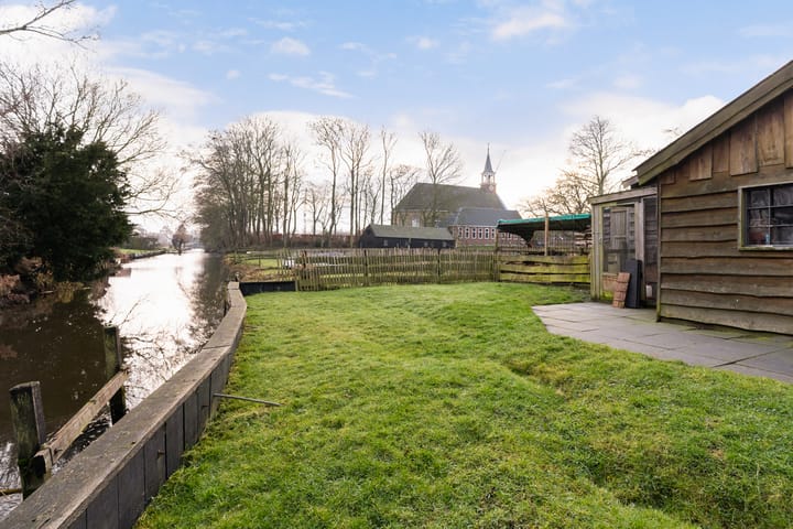 Photo 33 of Burgemeester Albertsstraat 18