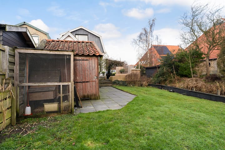 Photo 34 of Burgemeester Albertsstraat 18