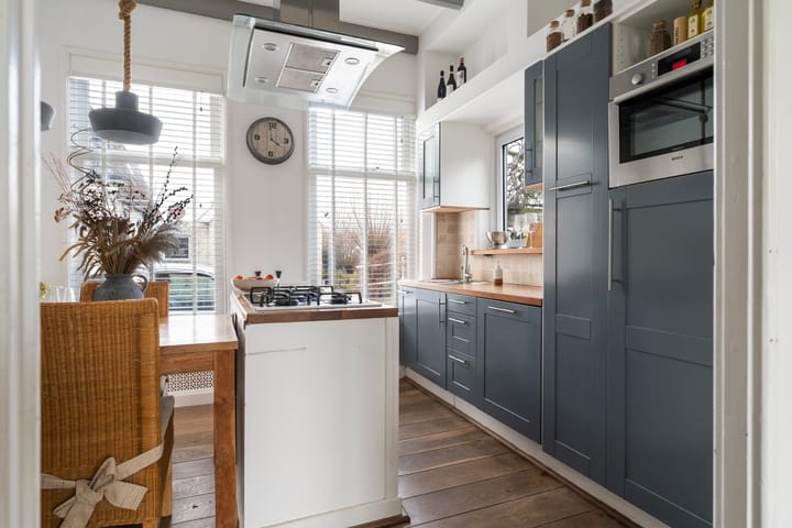 Photo 13 of Burgemeester Albertsstraat 18