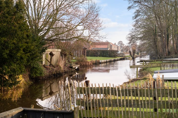 Photo 36 of Burgemeester Albertsstraat 18