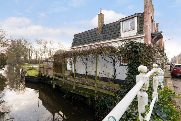 Photo 37 of Burgemeester Albertsstraat 18