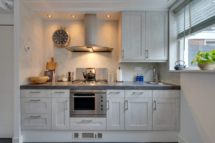 Photo 3 of W J Tuijnstraat 21