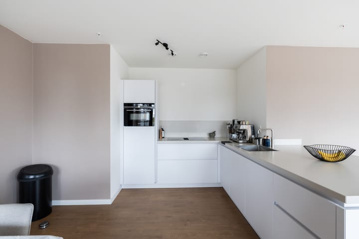 Photo 2 of Baan 44-R