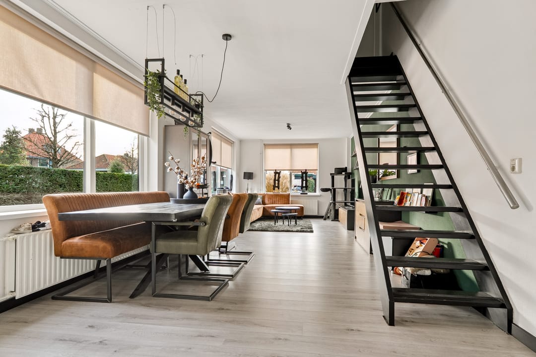 Foto 2 van Burgemeester van Heeckerenstraat 4