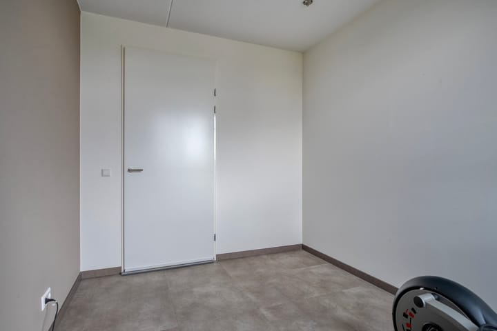 Foto 21 van Ambonstraat 126