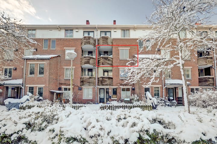 Photo 2 of Vleutenstraat 108