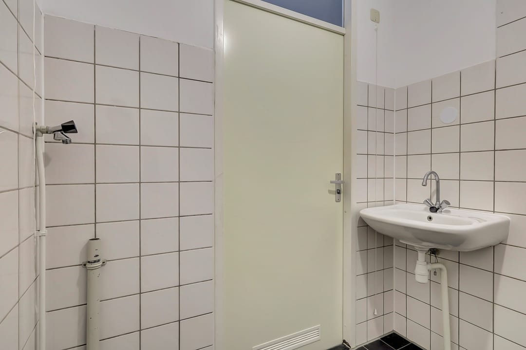 Photo 23 of Vleutenstraat 108