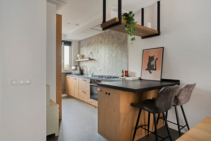 Foto 9 van Adelheidstraat 14