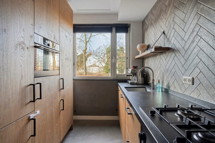 Foto 11 van Adelheidstraat 14