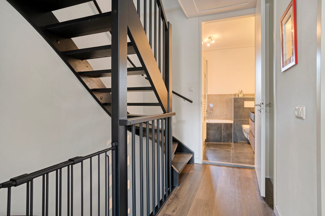 Foto 23 van Adelheidstraat 14