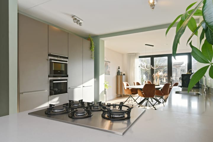 Photo 10 of Korenaar 24