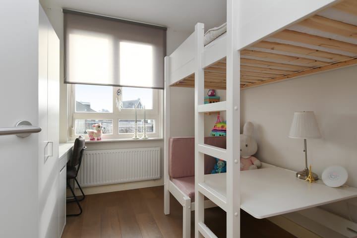 Photo 22 of Korenaar 24