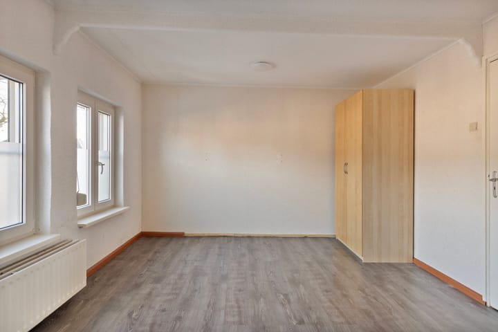 Foto 12 van van Gennipstraat 13