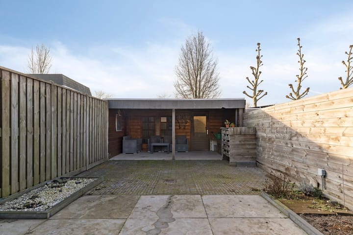 Foto 18 van van Gennipstraat 13