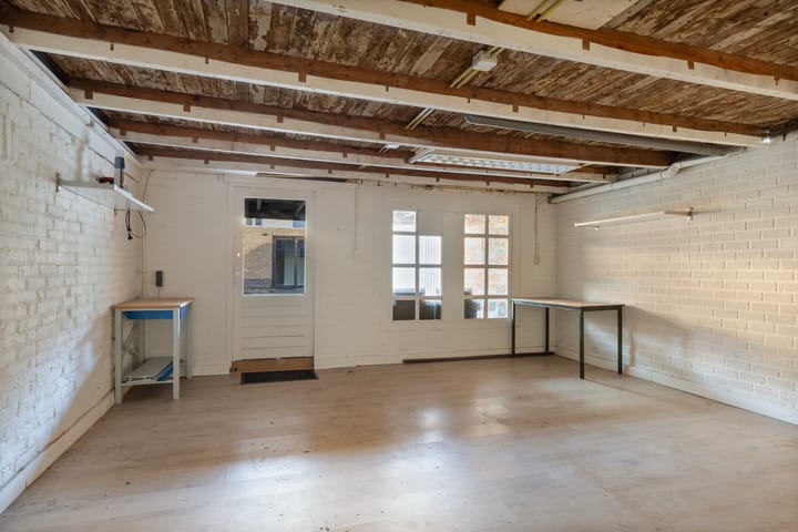 Foto 20 van van Gennipstraat 13