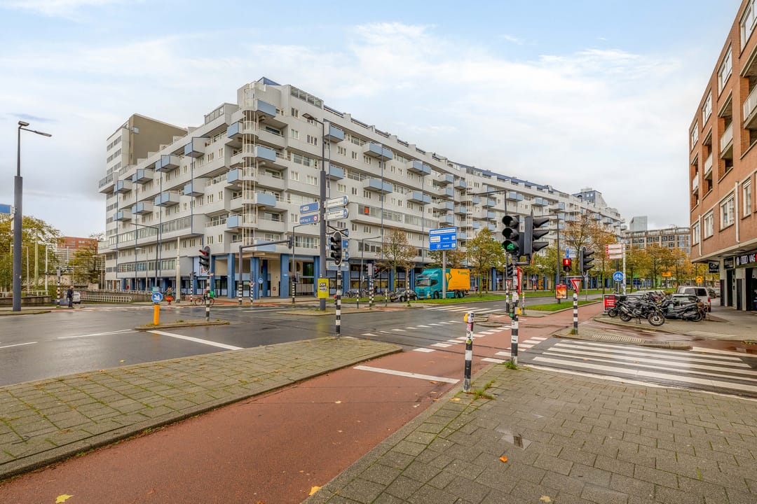 Foto 2 van Weena 1077