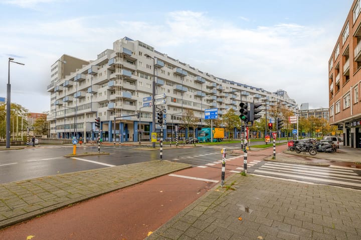 Photo 2 of Weena 1077