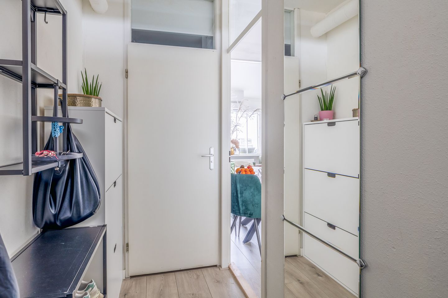 Foto 14 van Weena 1077